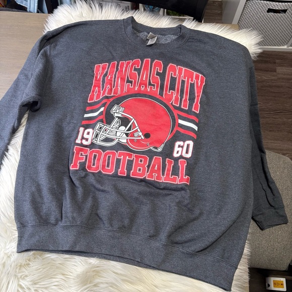 Kansas City Chiefs sweatshirt - Picture 1 of 3